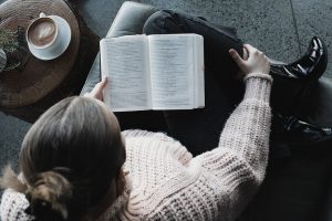 Studiare fa bene< Studiare fa bene