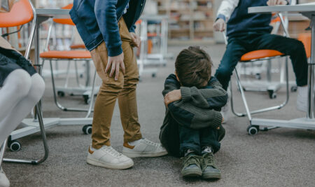 L’umiliazione guarisce il bullismo?